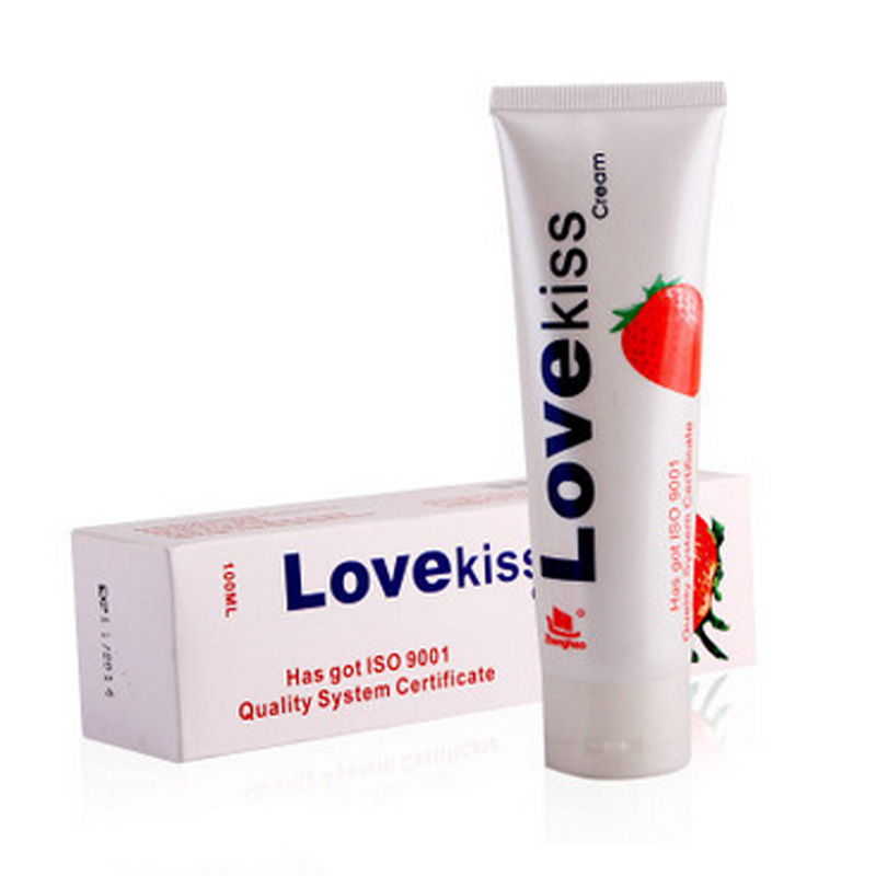 Gel bôi trơn hương dâu cao cấp Love Kiss
